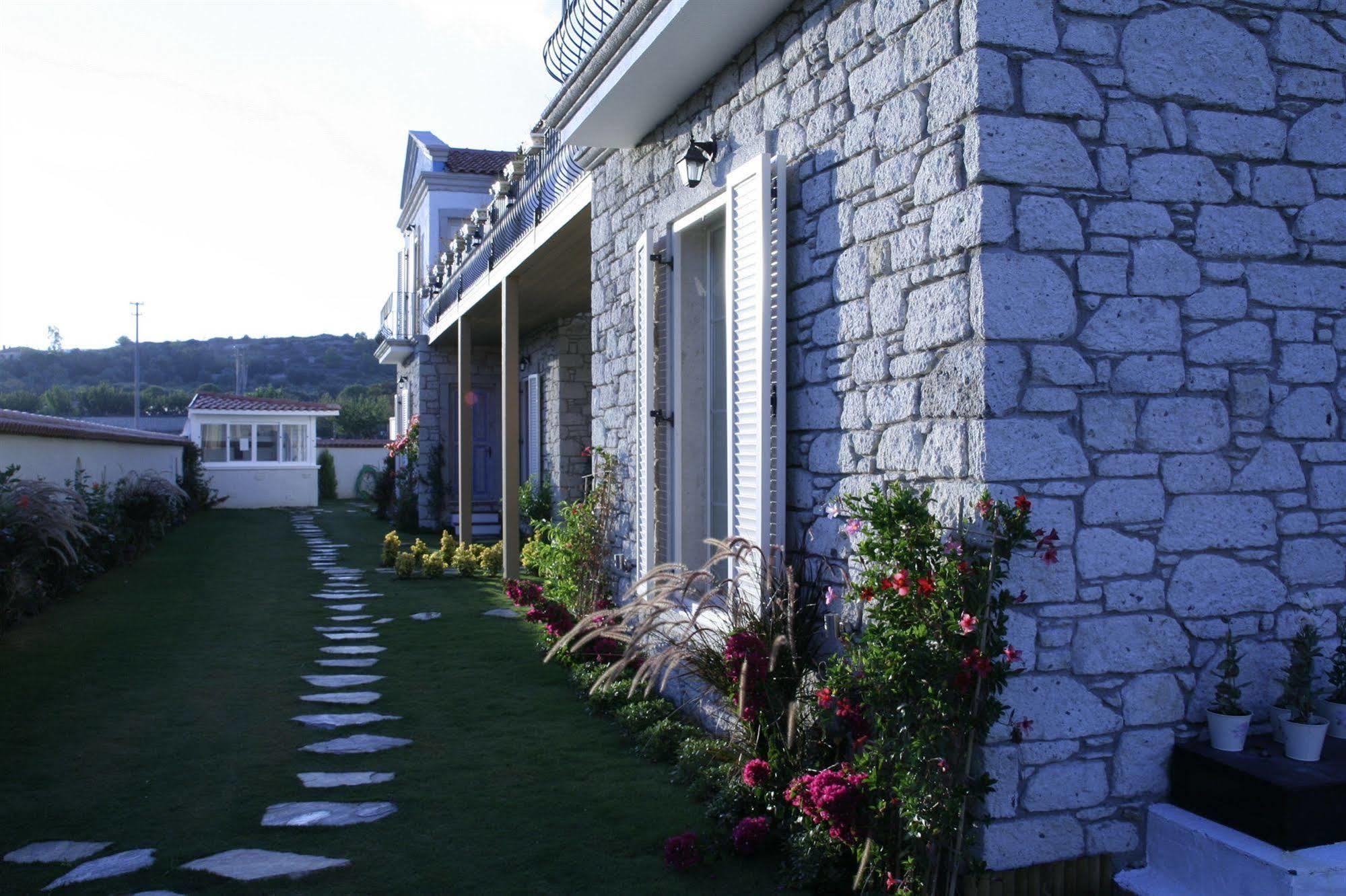 Yasemin Alacati (Adults Only) Exteriör bild